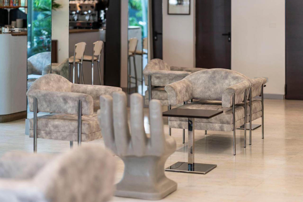 Hotel Pacific Riccione Esterno foto