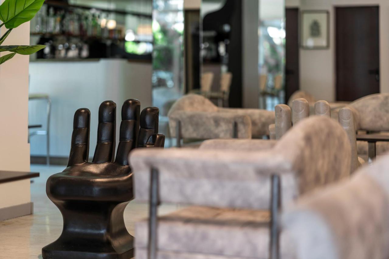 Hotel Pacific Riccione Esterno foto