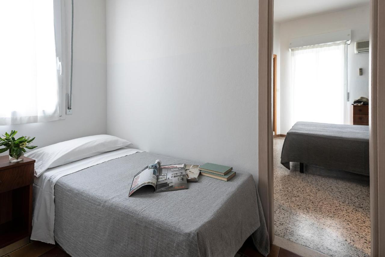 Hotel Pacific Riccione Esterno foto