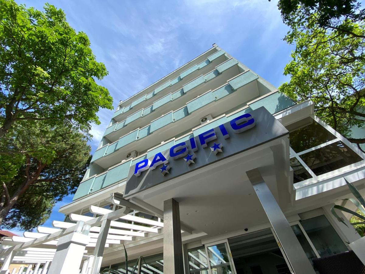 Hotel Pacific Riccione Esterno foto