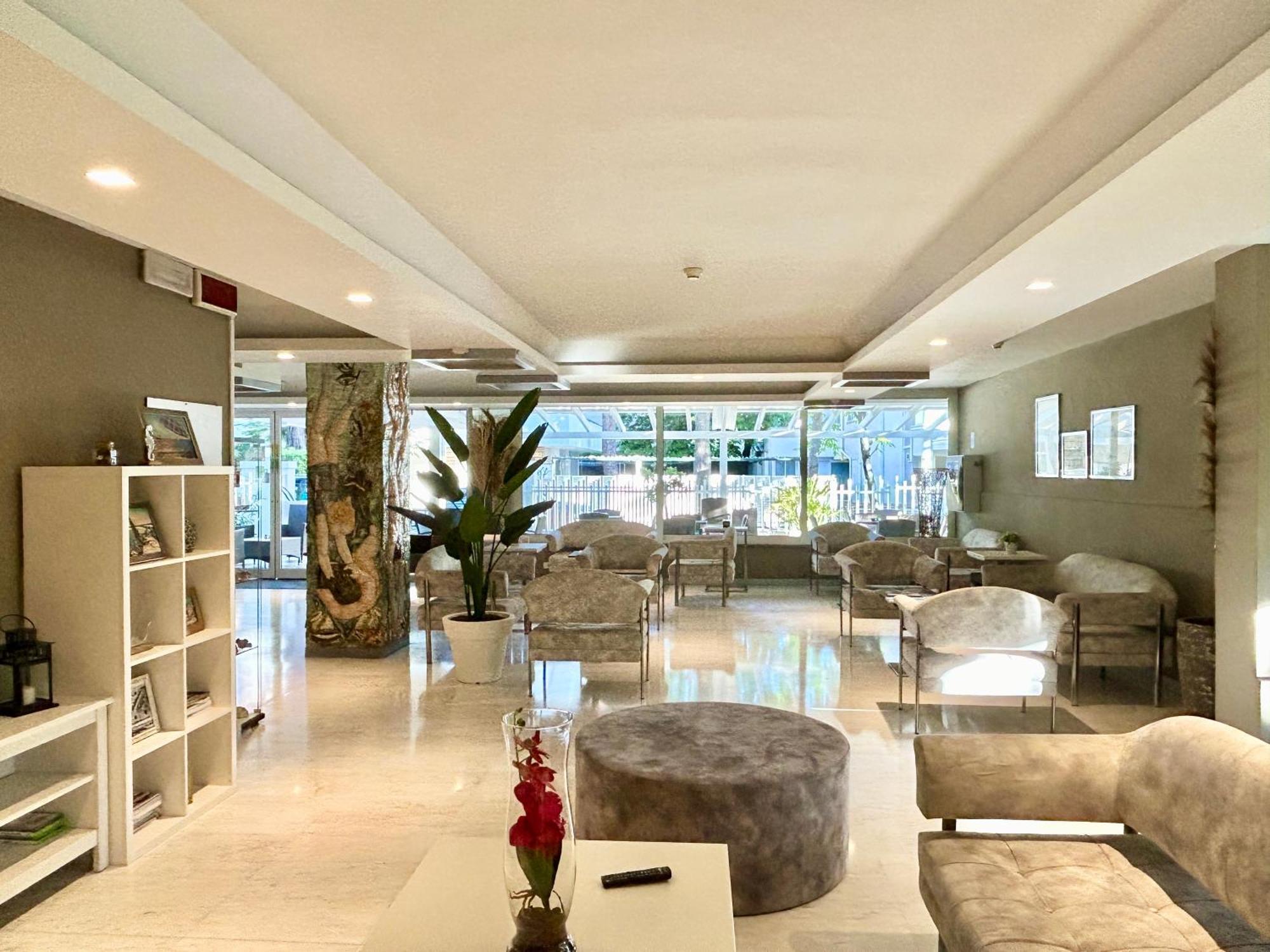 Hotel Pacific Riccione Esterno foto