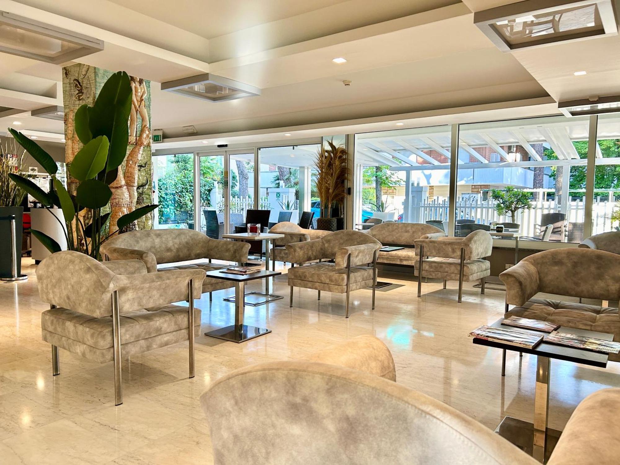 Hotel Pacific Riccione Esterno foto